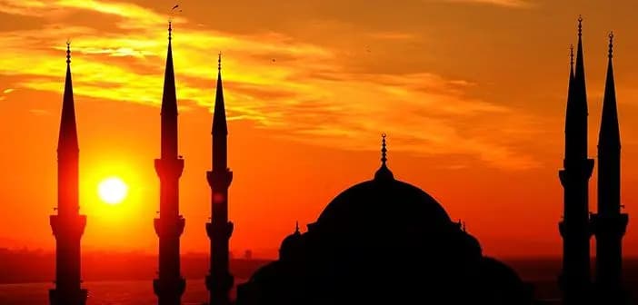 Dini Rüyalar – İnanç, Kutsal Alanlar ve Ruhsal Uyanış