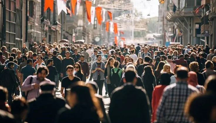 Rüyada Kalabalıkta Kaybolmak